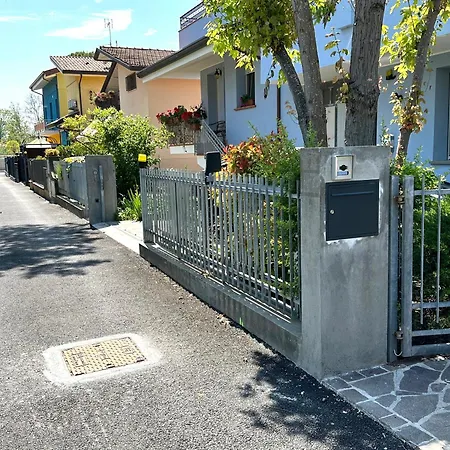 La Casina Di Zaira Διαμέρισμα Ρίμινι